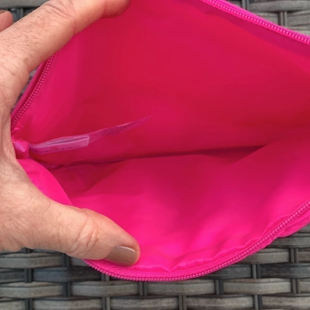 ELIZABETH Arden Hot Pink Ruched Cosmetic Case